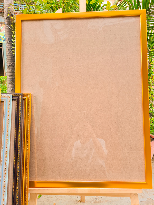 Khung Ảnh 60x80cm - Khung Bằng Khen Composite, Mặt Mica Treo Tường Màu Vàng Bản To